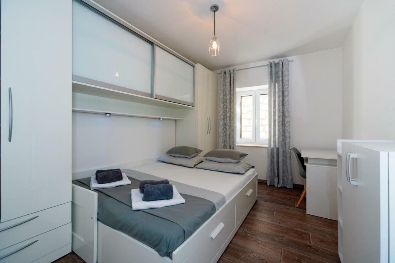 Apartments Magli Kaštela Eksteriør billede