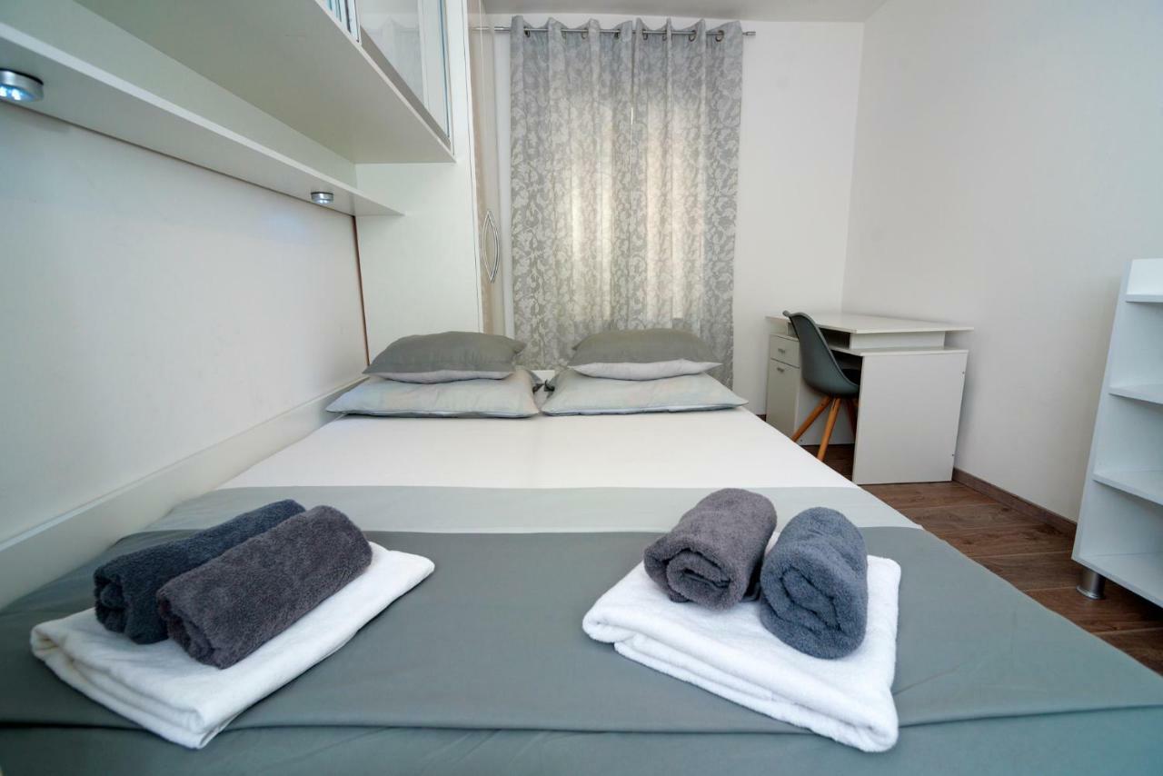 Apartments Magli Kaštela Eksteriør billede